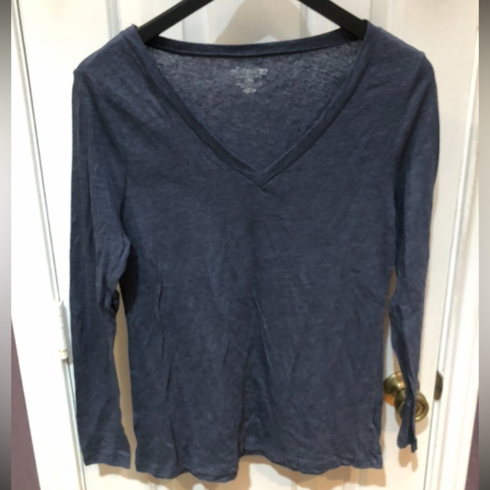 Vintage navy long sleeve V-Neck